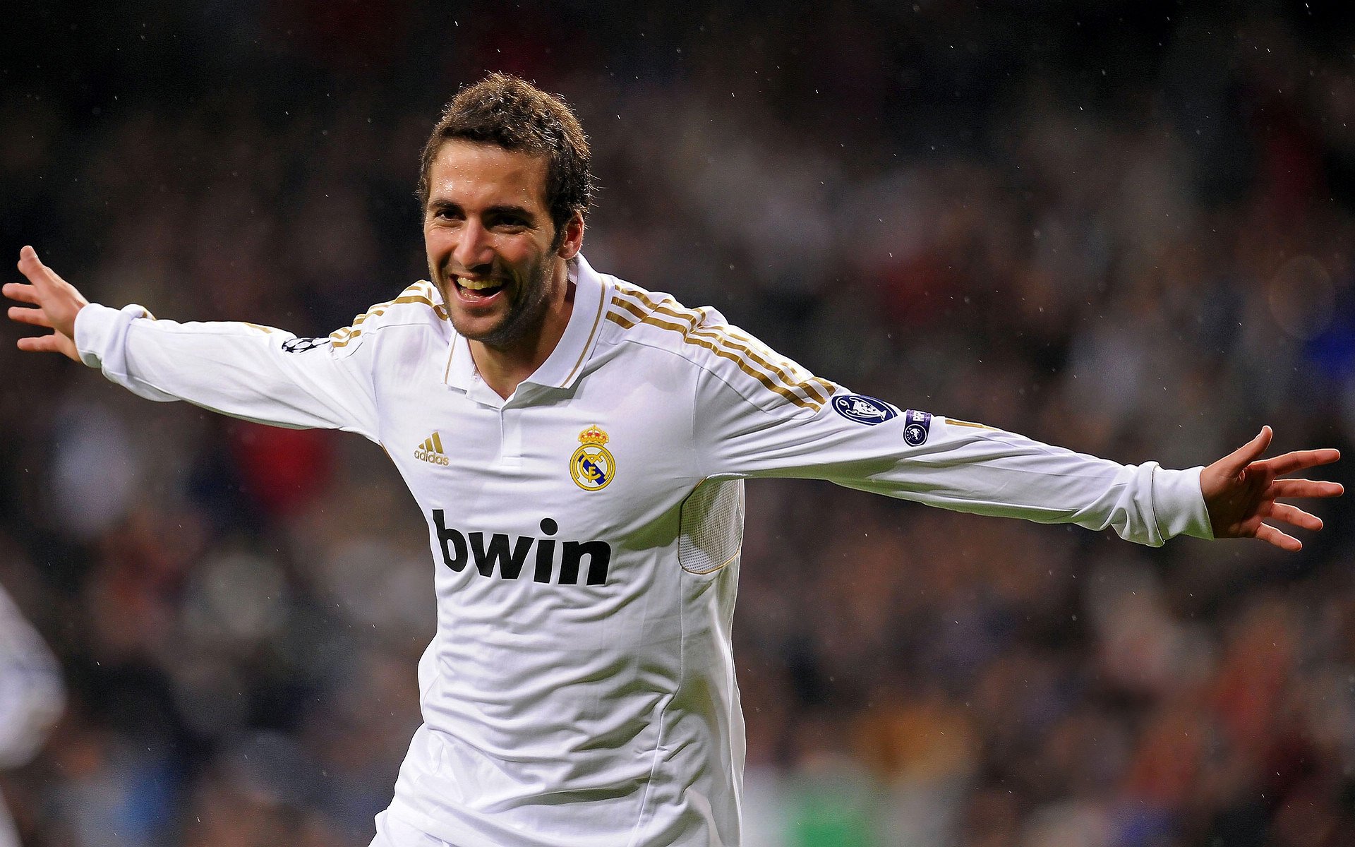 体育用品企业发布年度创新产品线,体育用品创新创业计划书