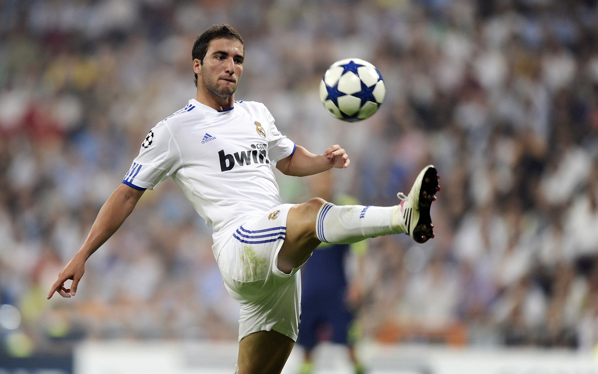 印度队未来展望:结合科技与传统,迎接全球挑战,印度队队服