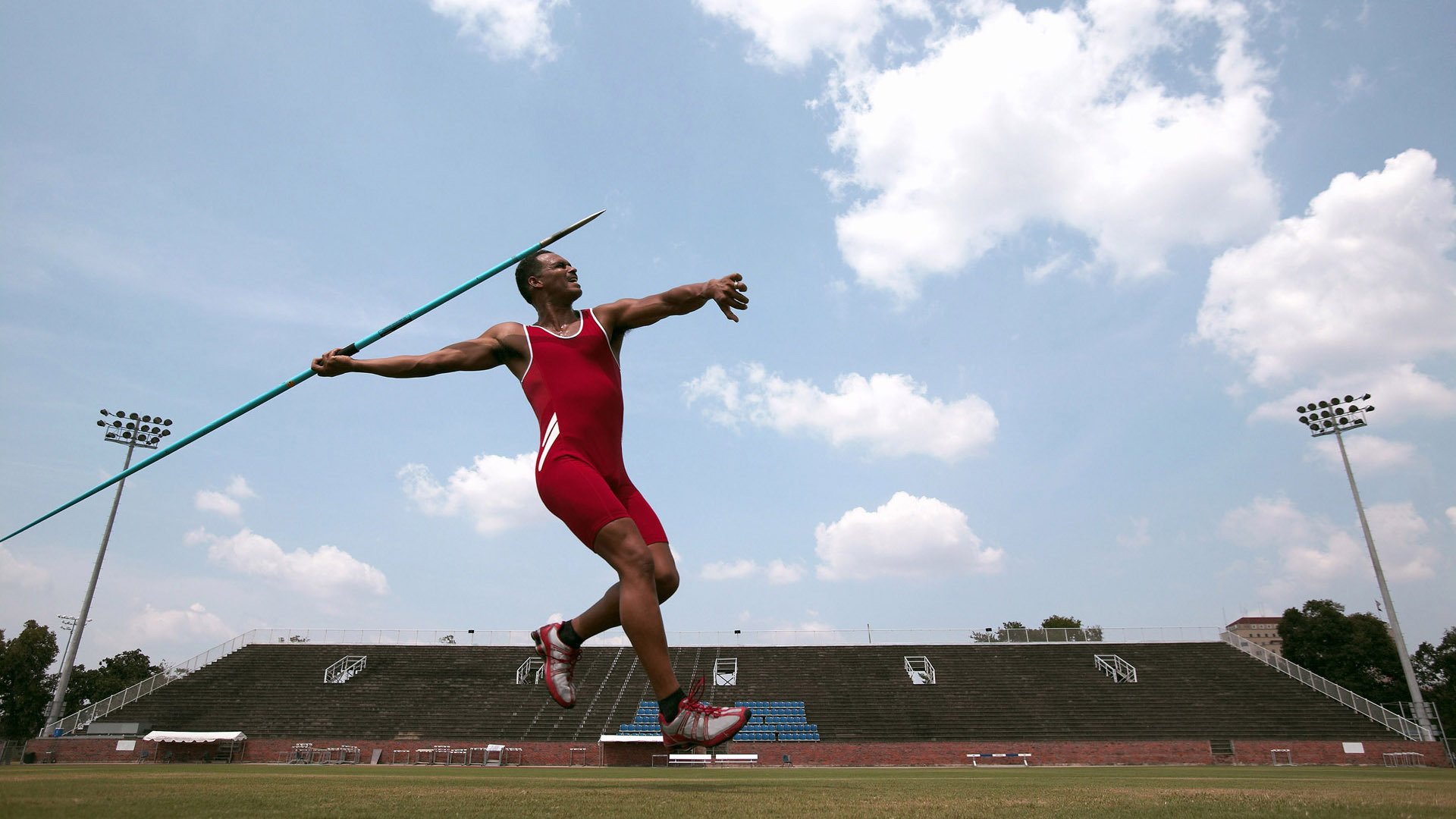 混合泳突尼斯全能选手大放异彩，混合泳比赛规则